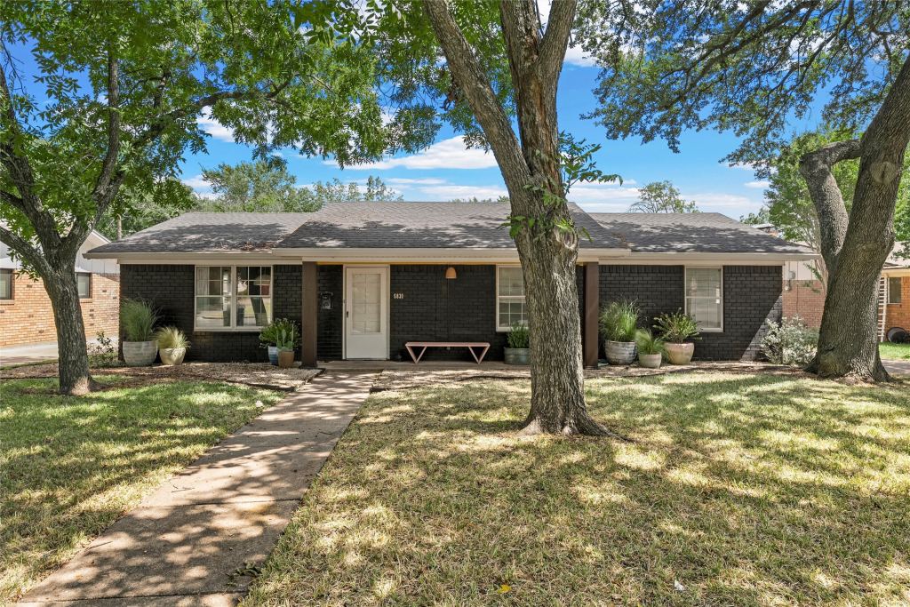 5831 Caldwell Street, Waco, TX 76710 — photo 1