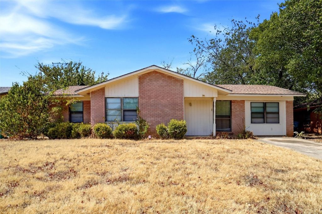 3805 Titan Trail, Denton, TX 76209 — photo 1