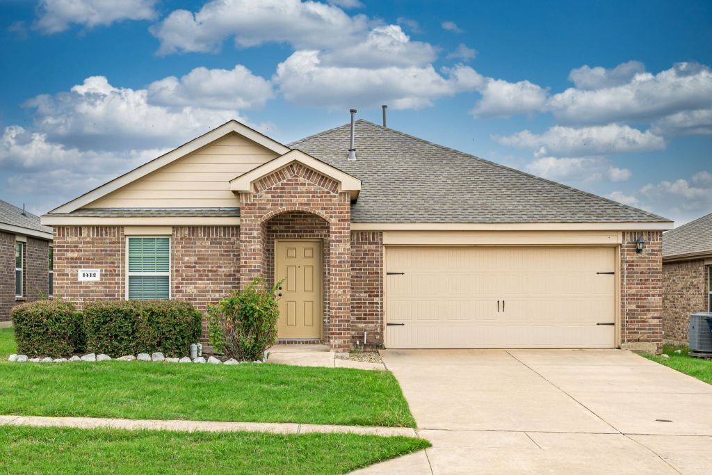 1412 Meadow Creek Drive, Princeton, TX 75407 — photo 1