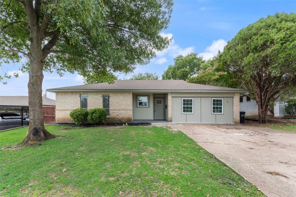 2514 Bobwhite Boulevard, Mesquite, TX 75149 — photo 1