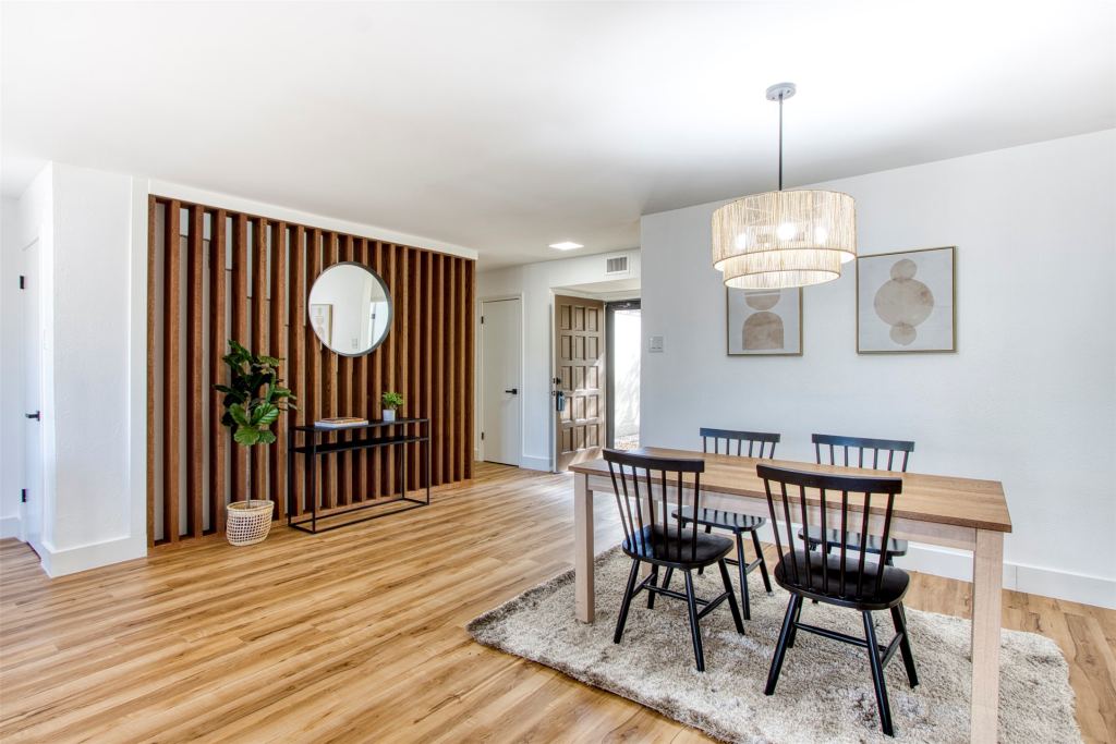 9606 Glenacre, Dallas, TX 75243 — photo 1