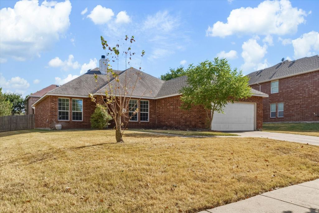 1738 Summerwood Lane
