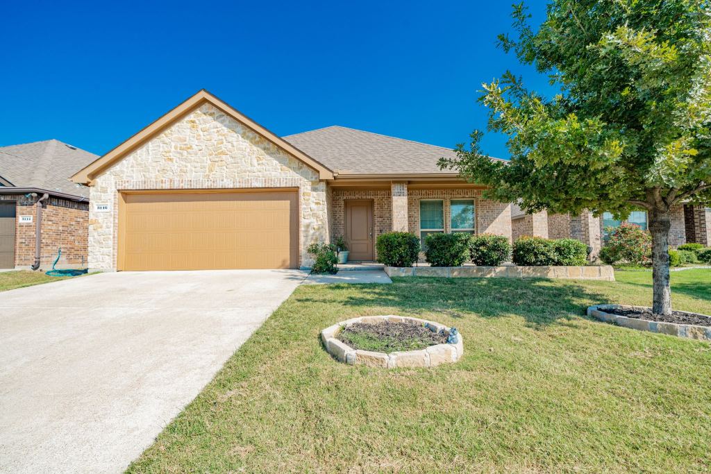 3116 Crystal Way, Royse City, TX 75189 — photo 1