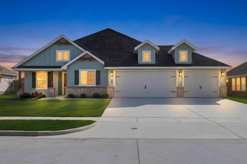 4203 Kristoff Lane, Sanger, TX 76266 — photo 1