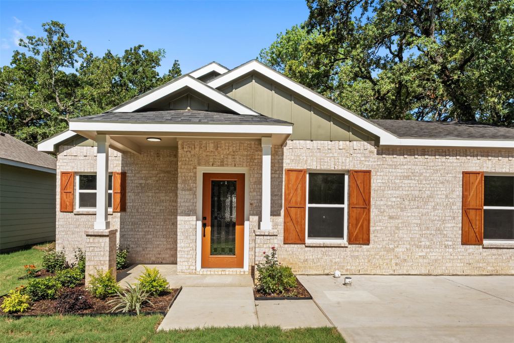 128 Arapaho Trail, Mabank, TX 75156 — photo 1