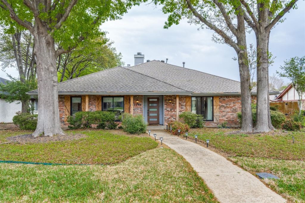2202 Owens Boulevard, Richardson, TX 75082 — photo 1