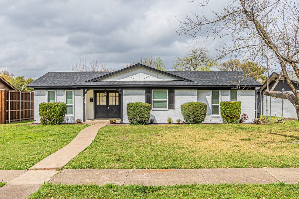 1509 Crockett Street, Garland, TX 75042 — photo 1
