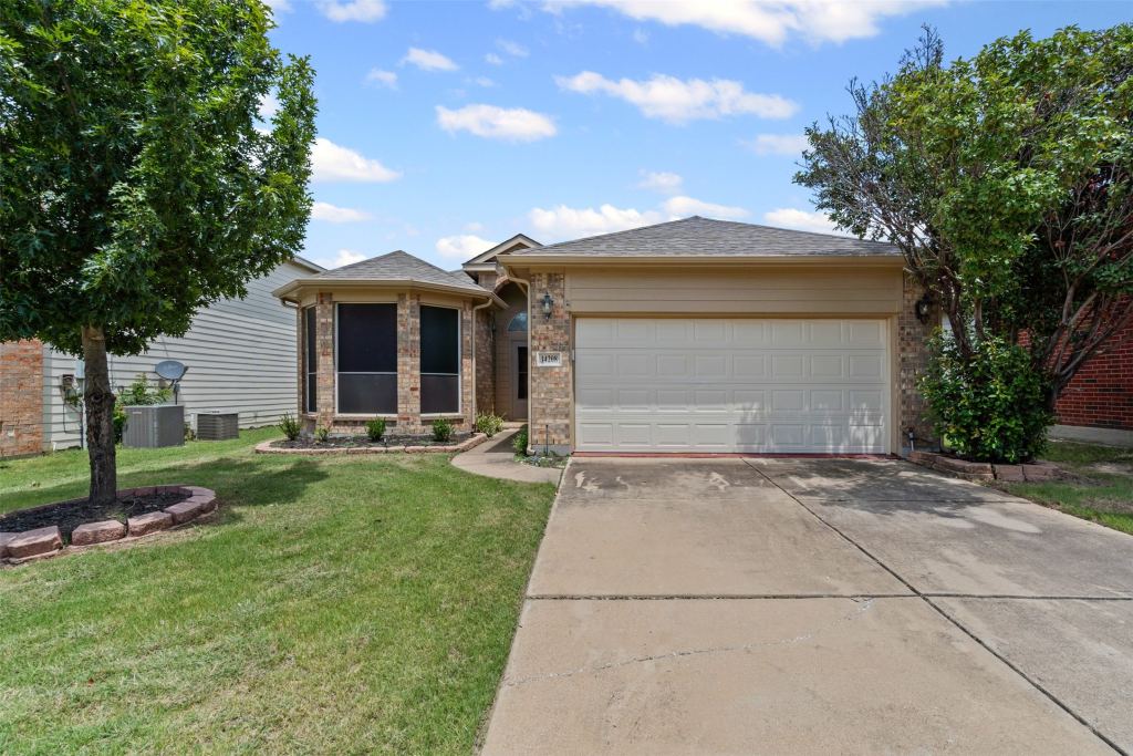 14208 Tijuana Trail, Fort Worth, TX 76052 — photo 1