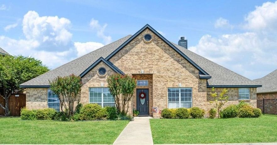 1609 Pecan Grove Road E, Sherman, TX 75090 — photo 1