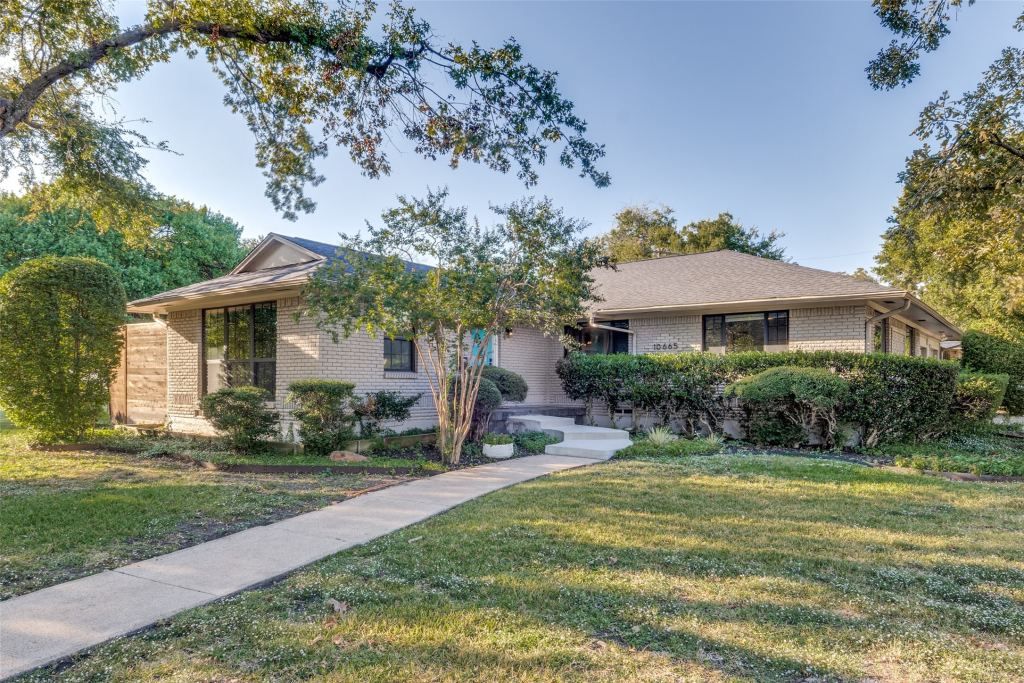 10665 Lake Haven Drive, Dallas, TX 75238 — photo 1