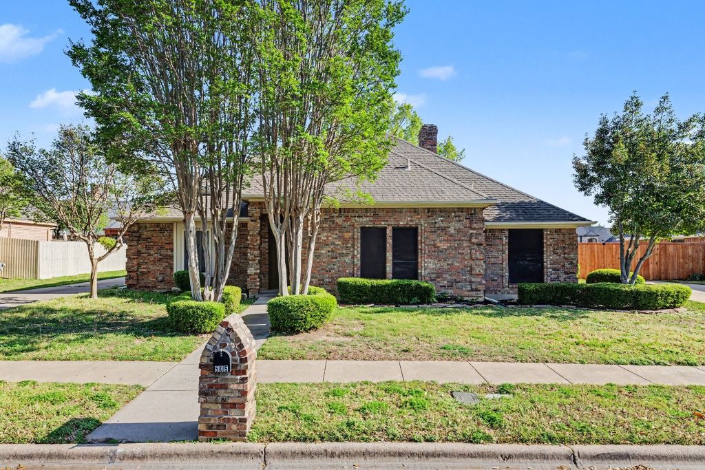 505 Springhill Drive, Hurst, TX 76054 — photo 1