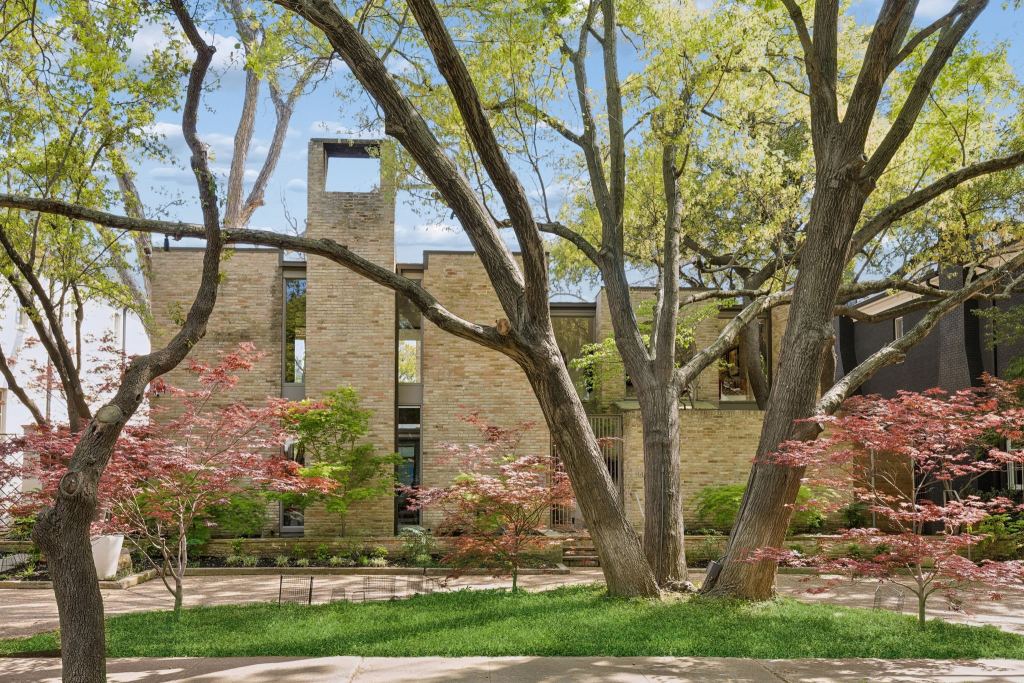 3615 Dartmouth Avenue, Highland Park, TX 75205 — photo 1