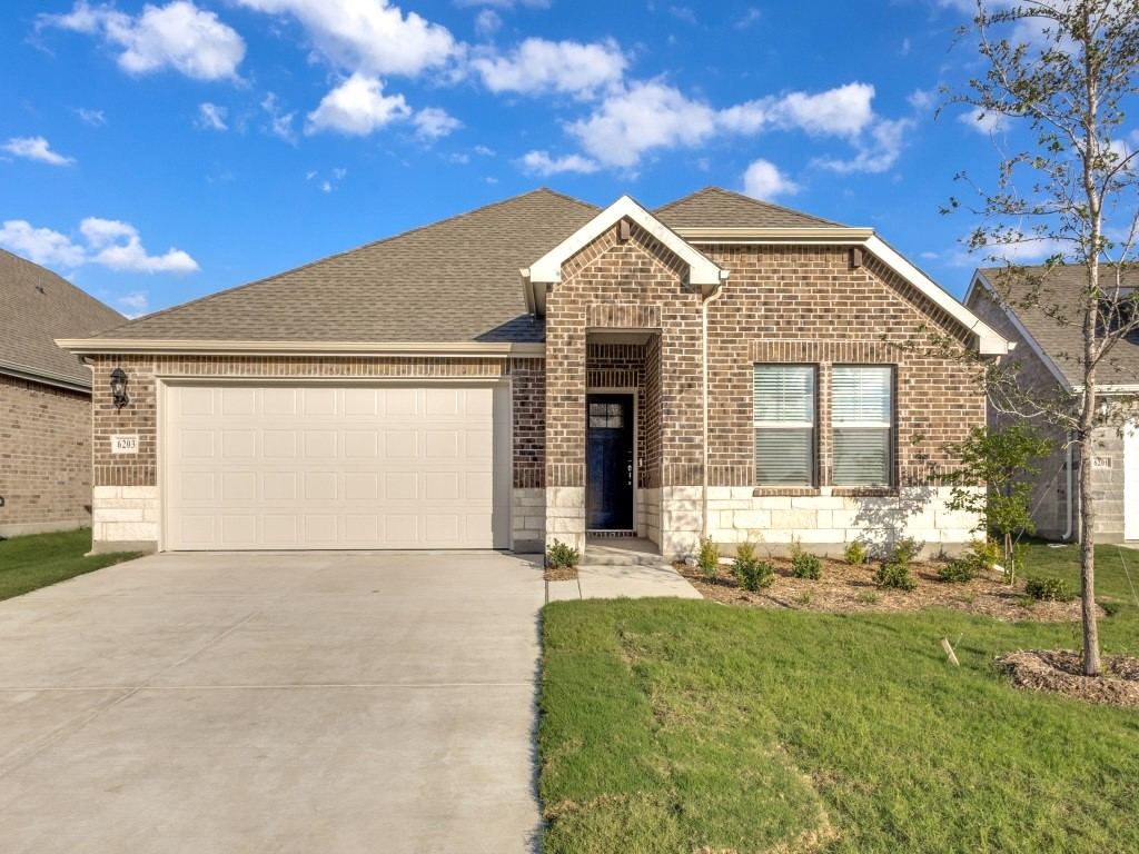 6203 Castamere Drive, Princeton, TX 75071 — photo 1