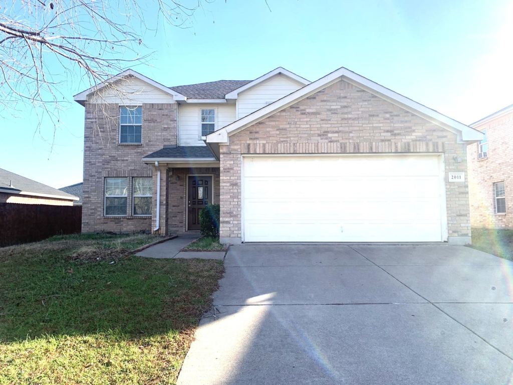 2011 Limestone Drive, Grand Prairie, TX 75052 — photo 1