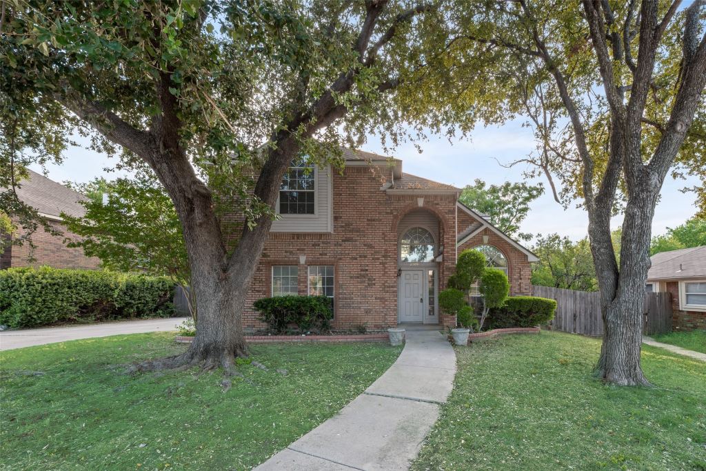 2209 Norwich Place, Carrollton, TX 75006 — photo 1