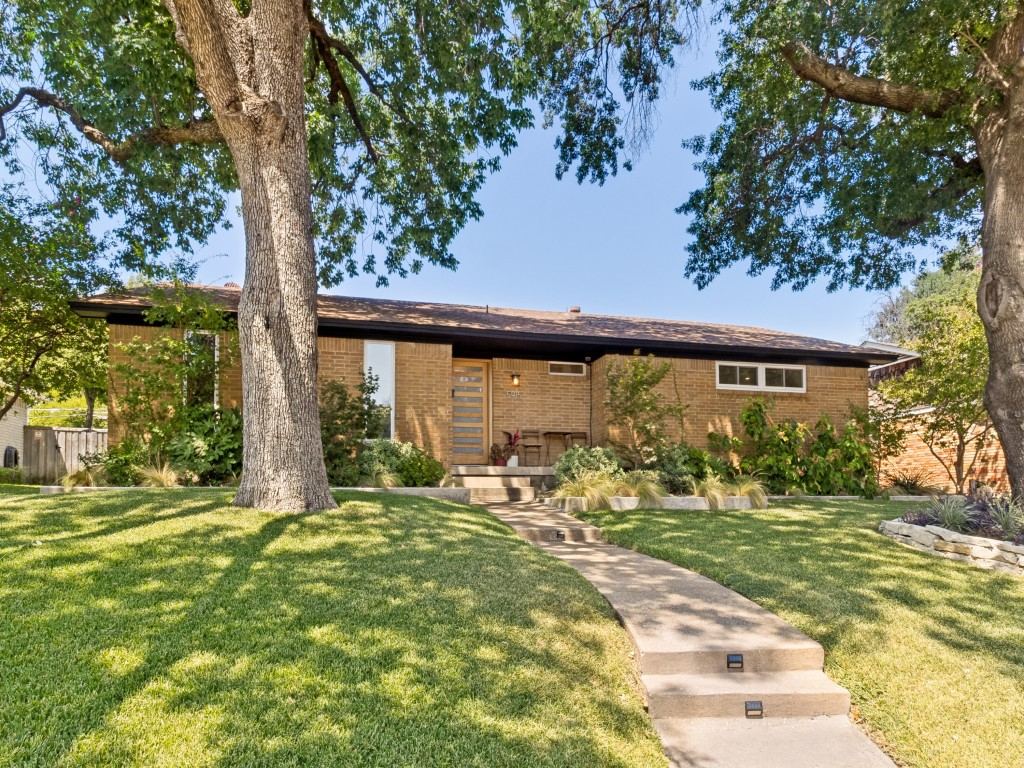 5915 Canterview Drive