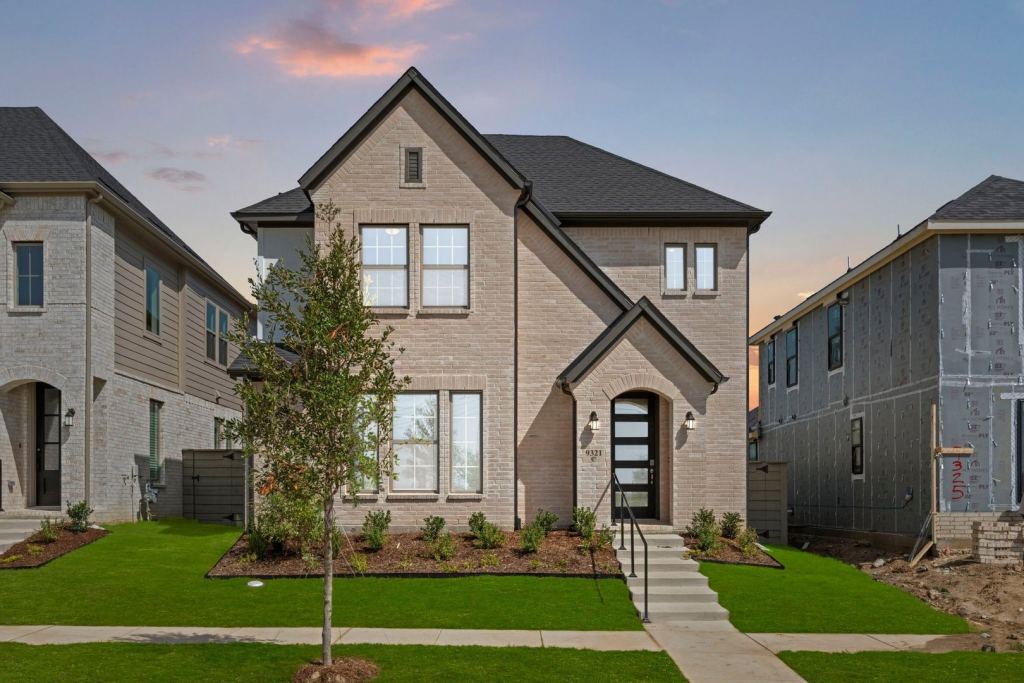 9321 Rolling Meadow Way