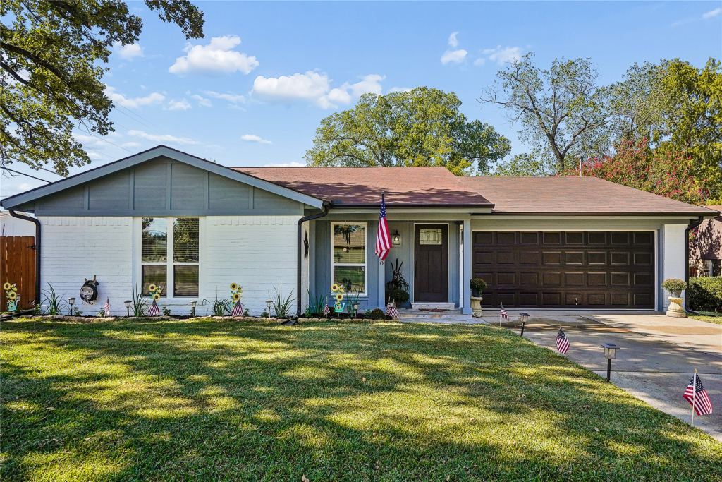 700 Del Mar Lane, Arlington, TX 76012 — photo 1