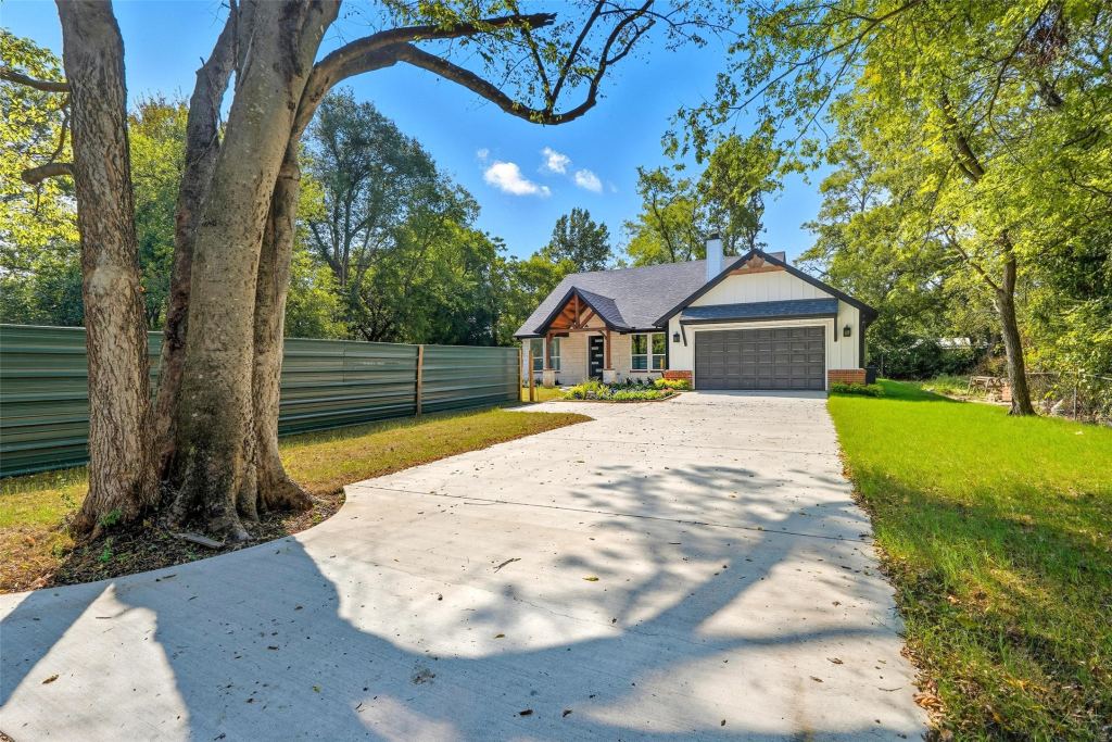 330 Mlk Drive, Sulphur Springs, TX 75482 — photo 1