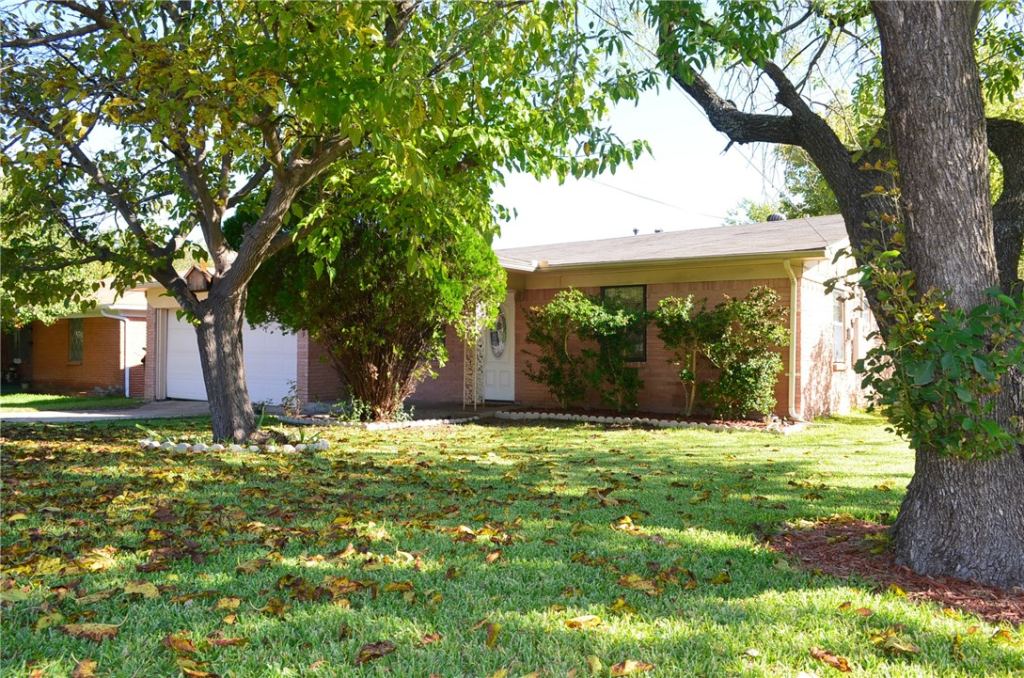 2515 N Shannon Street, Sherman, TX 75092 — photo 1