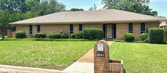 2621 Picadilly Lane, Denton, TX 76209 — photo 1