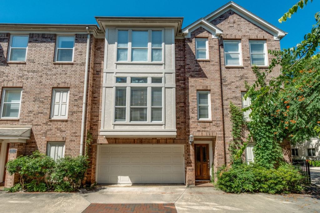 2910 State Street, Dallas, TX 75204 — photo 1