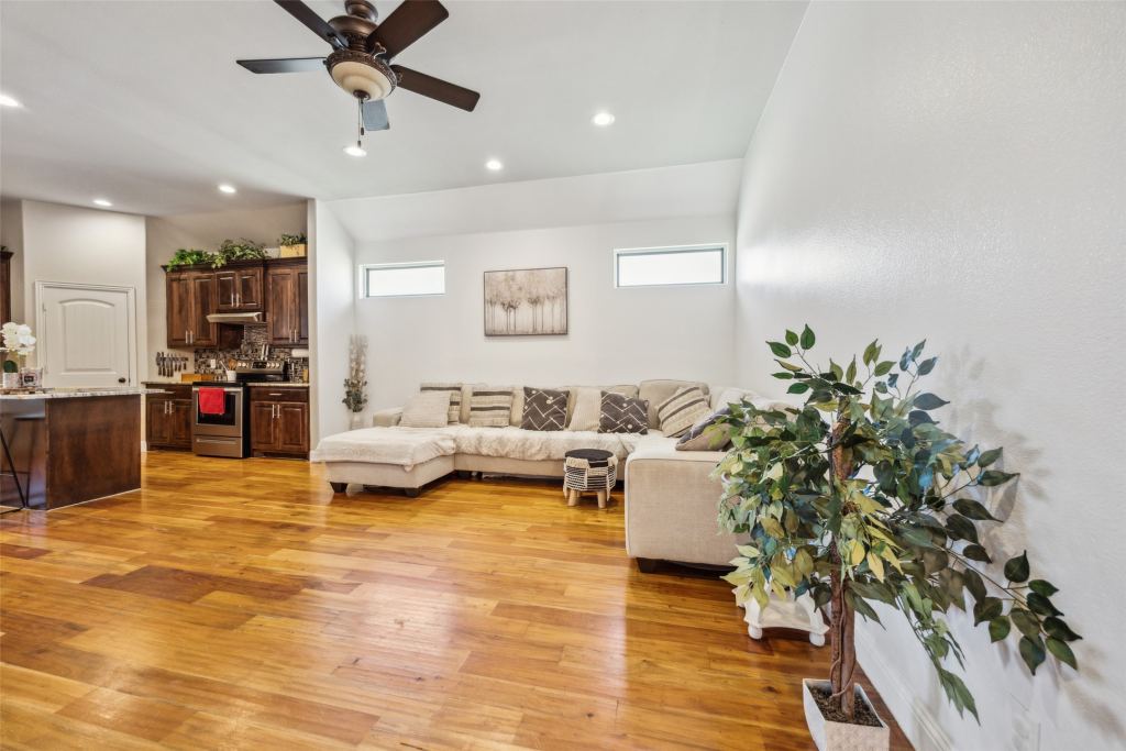2405 La Costa Drive, Rowlett, TX 75088 — photo 1