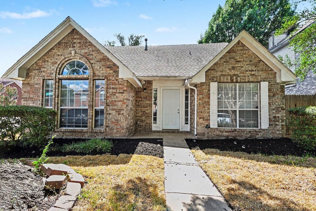 708 Willow Oak Drive, Allen, TX 75002 — photo 1