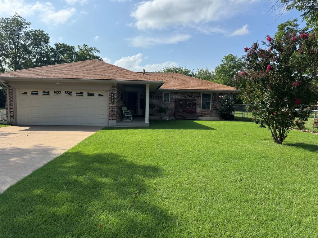 1204 Chester Street, Cleburne, TX 76033 — photo 1