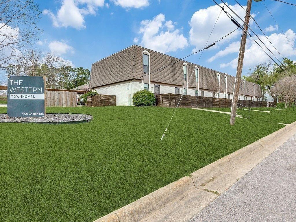 7700 Chapin Road 4, Fort Worth, TX 76116 — photo 1