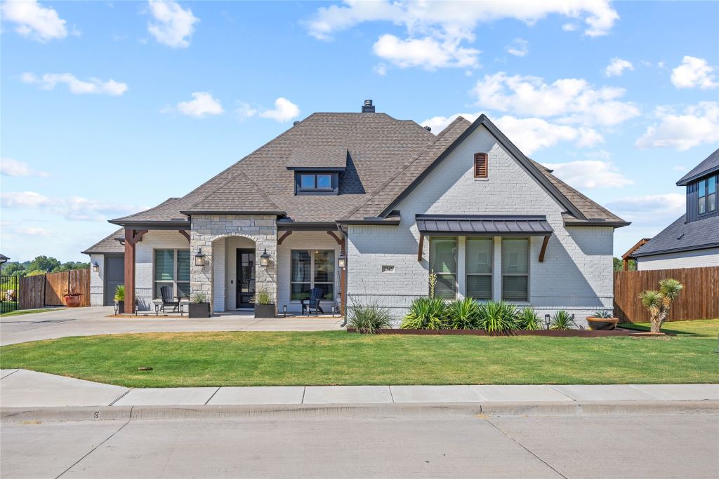 1345 Crown Valley Drive, Weatherford, TX 76087 — photo 1