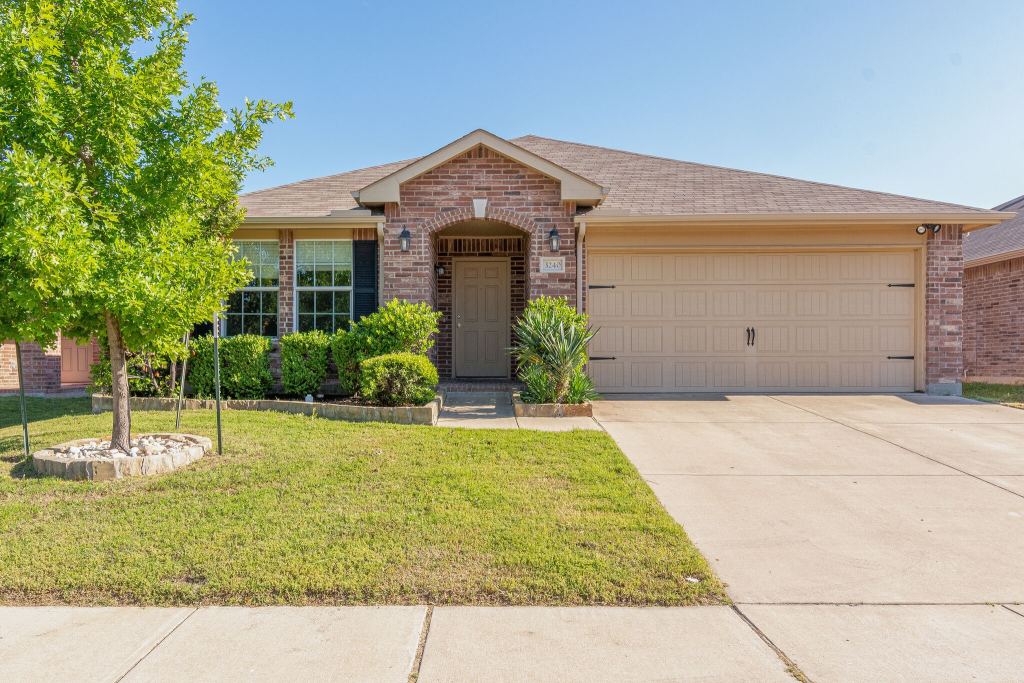 3240 Sadie Trail, Fort Worth, TX 76137 — photo 1