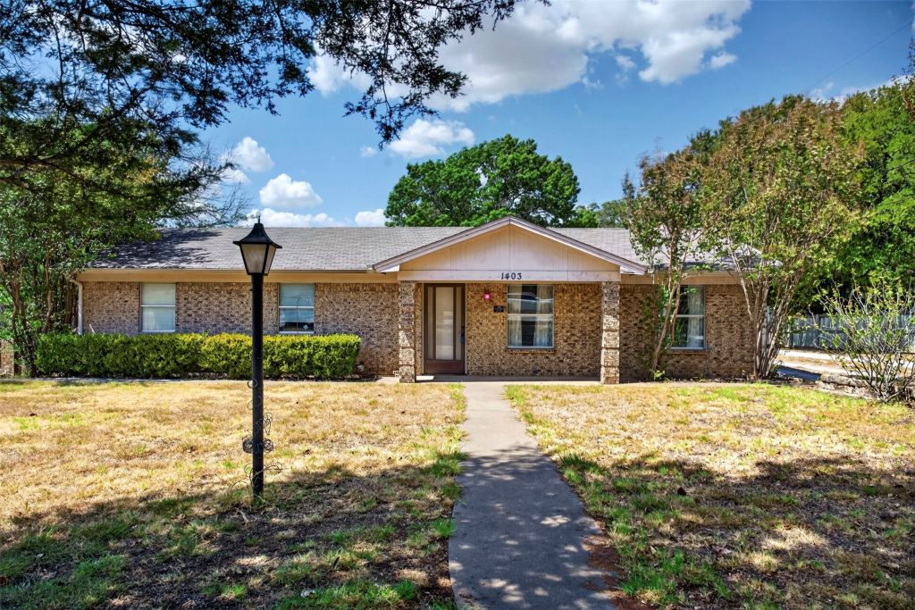 1403 N Melba Doyle Park Road, Decatur, TX 76234 — photo 1