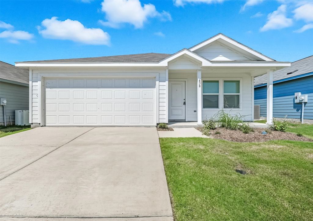 638 Montclair Avenue, Princeton, TX 75407 — photo 1