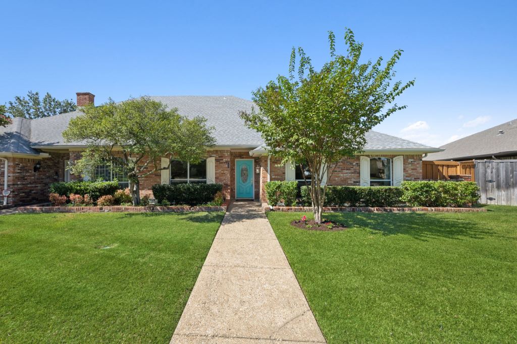 16353 Lauder Lane, Dallas, TX 75248 — photo 1
