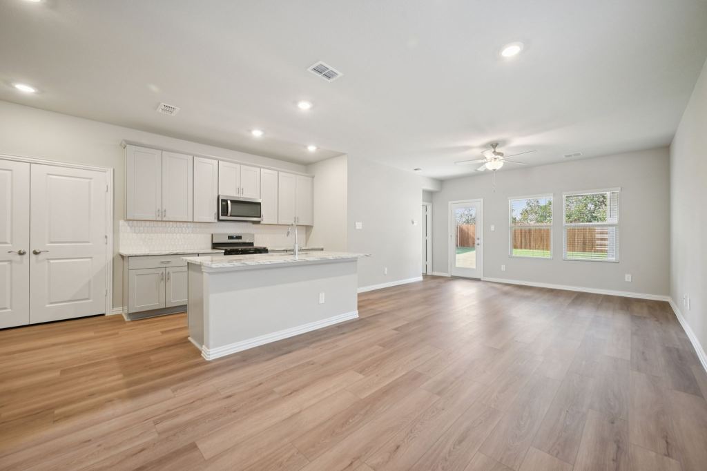 201 Decoursey Drive, Princeton, TX 75071 — photo 1