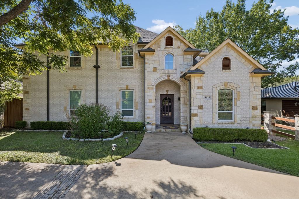 8525 Briarwood Lane, Dallas, TX 75209 — photo 1