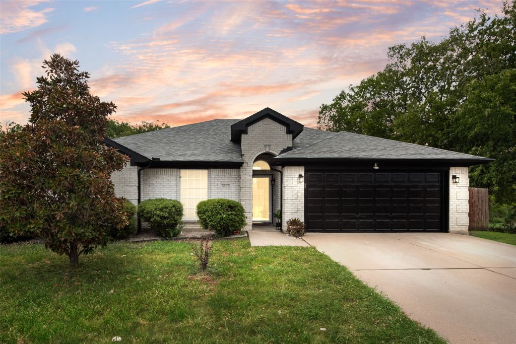 5505 Gessner Court, Arlington, TX 76018 — photo 1