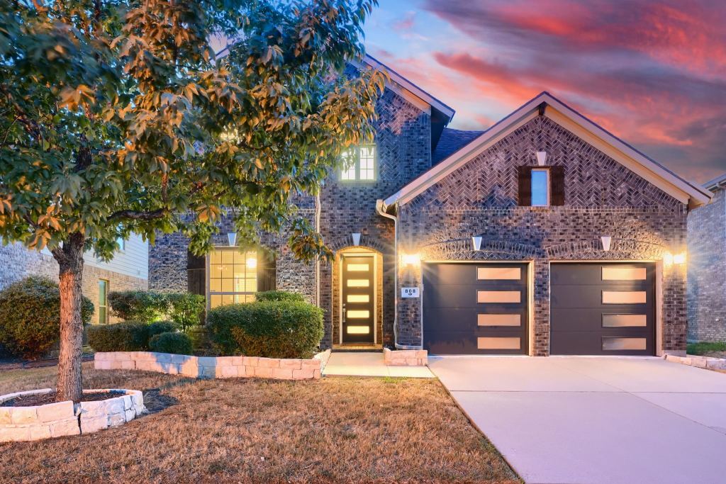 808 Green Coral Drive
