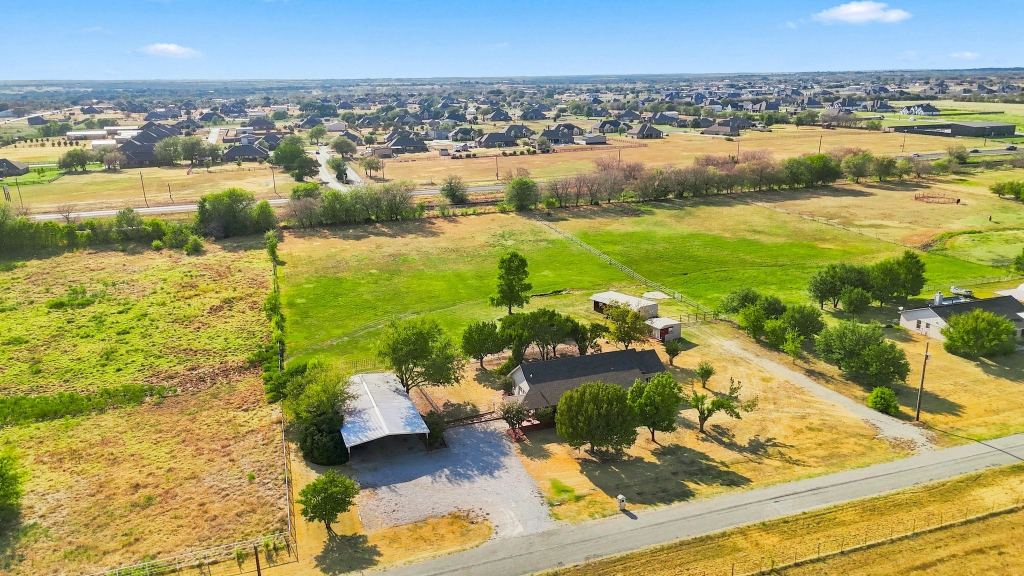 5855 Ge Horton Road, Justin, TX 76247 — photo 1