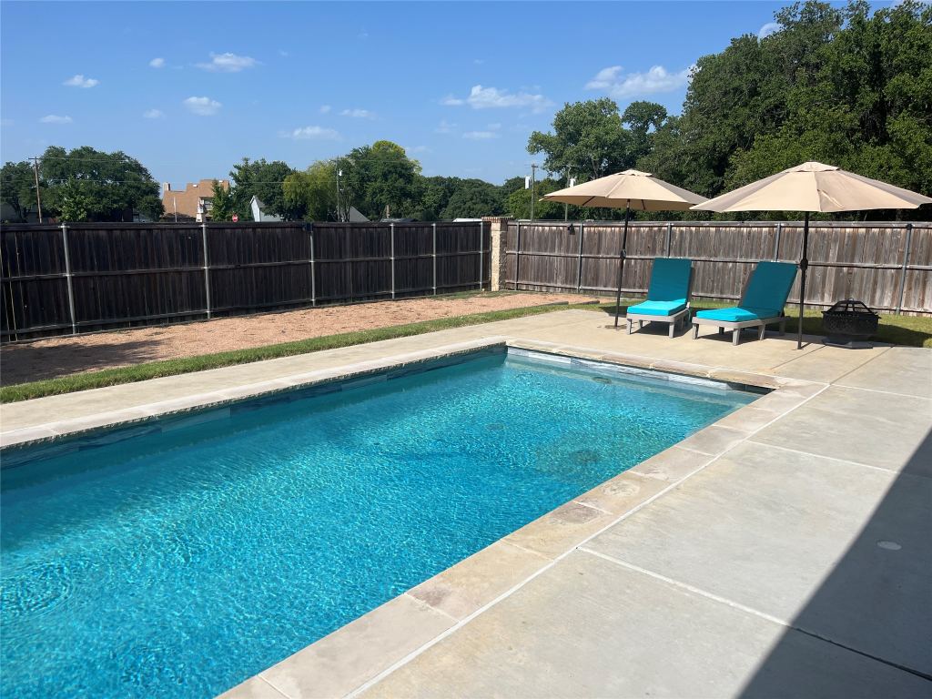 1107 Admiral Drive, Azle, TX 76020 — photo 1