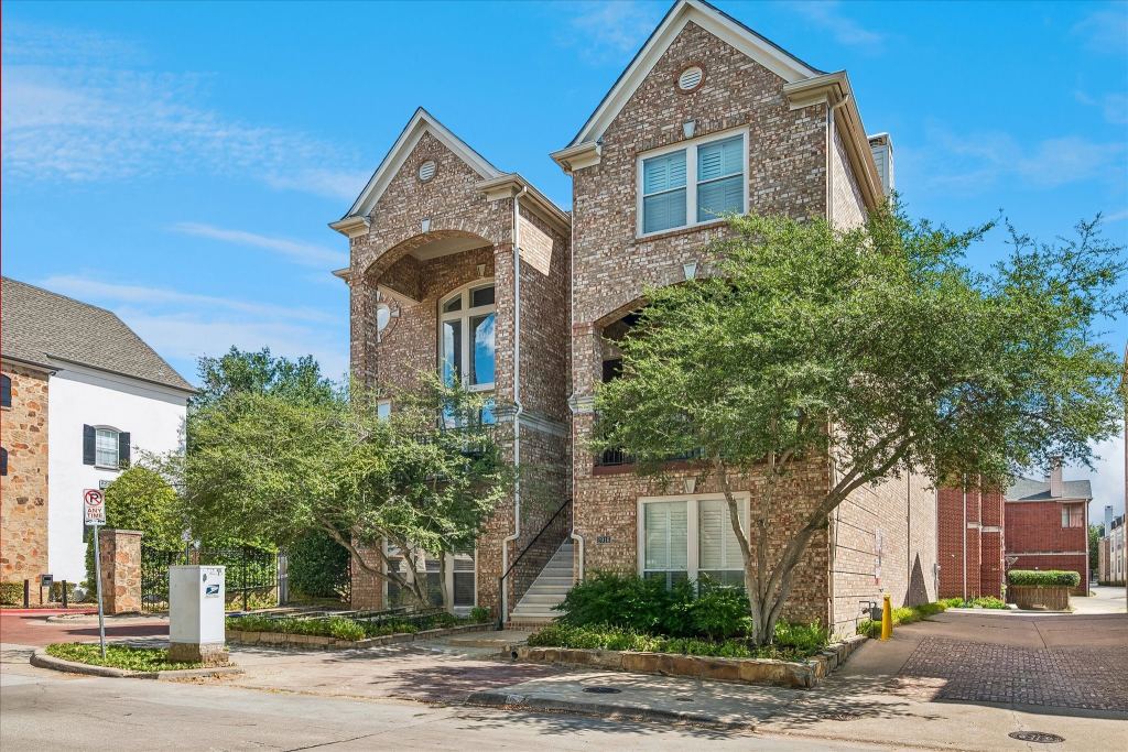 2916 Thomas Avenue, Dallas, TX 75204 — photo 1