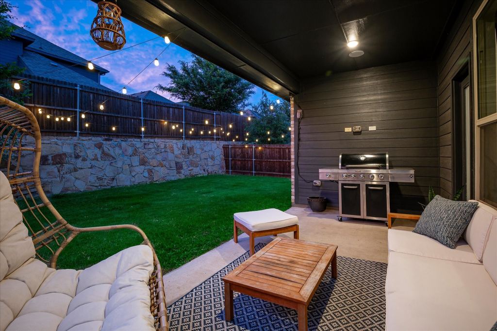 113 Camelia Street, Garland, TX 75043 — photo 1