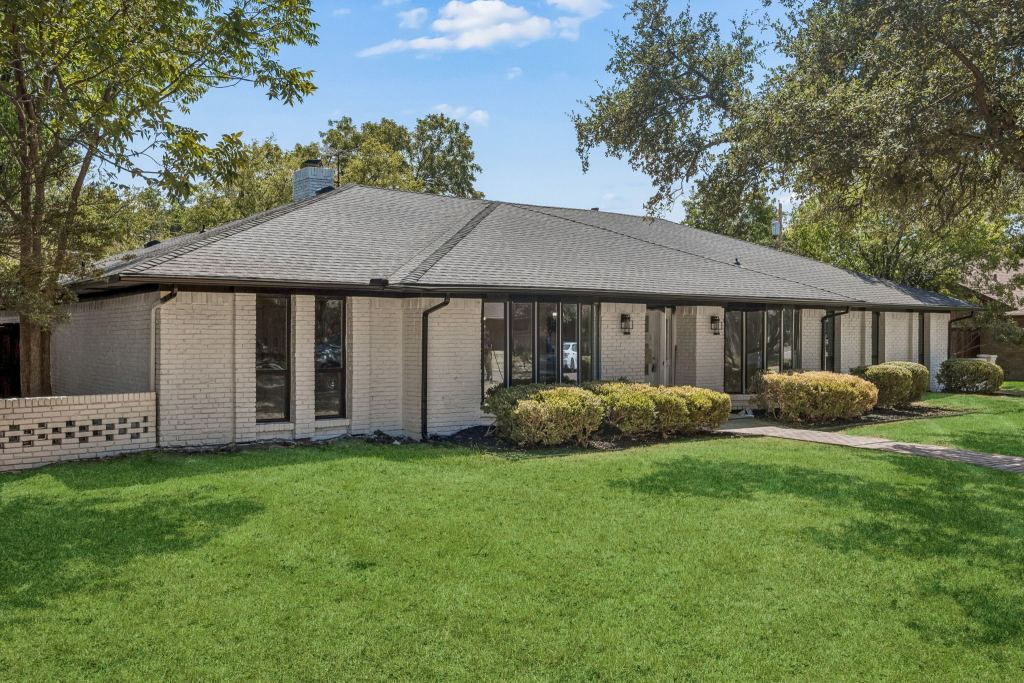 3216 Rotan Lane, Dallas, TX 75229 — photo 1