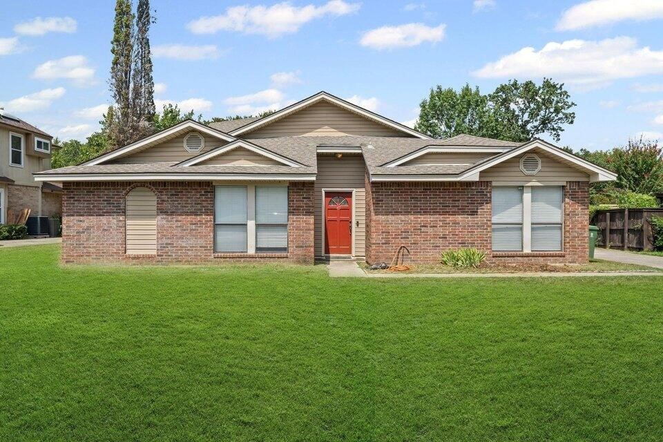 5505 Oak Brook Road, Arlington, TX 76016 — photo 1