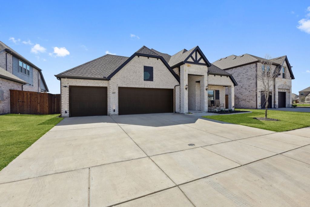 2107 OZARKS, Forney, TX 75126 — photo 1