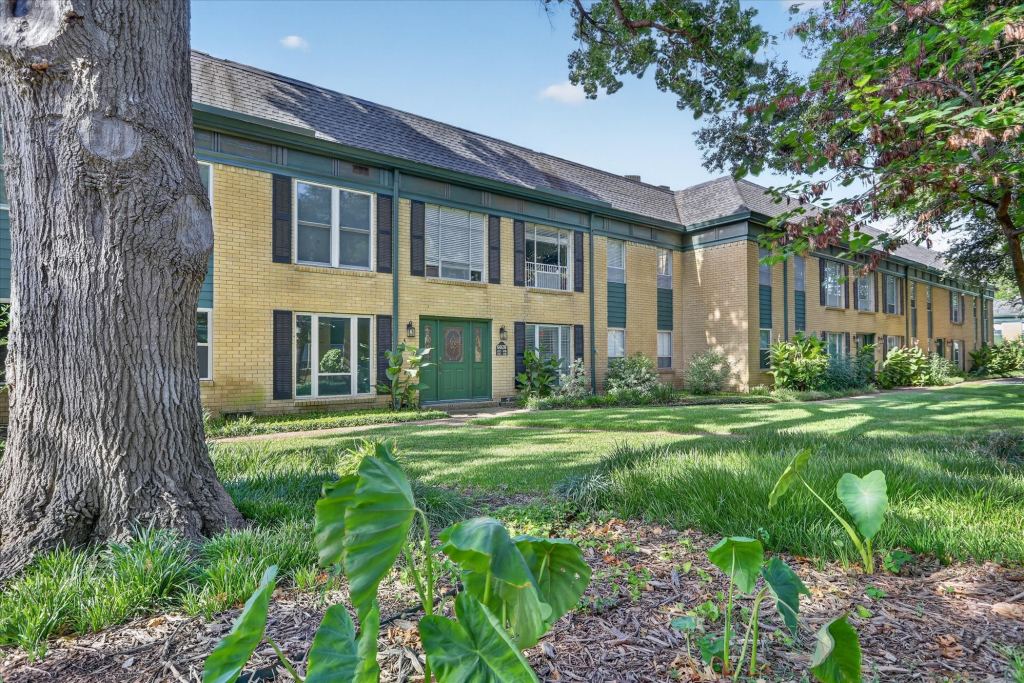 6020 E University Boulevard 117, Dallas, TX 75206 — photo 1
