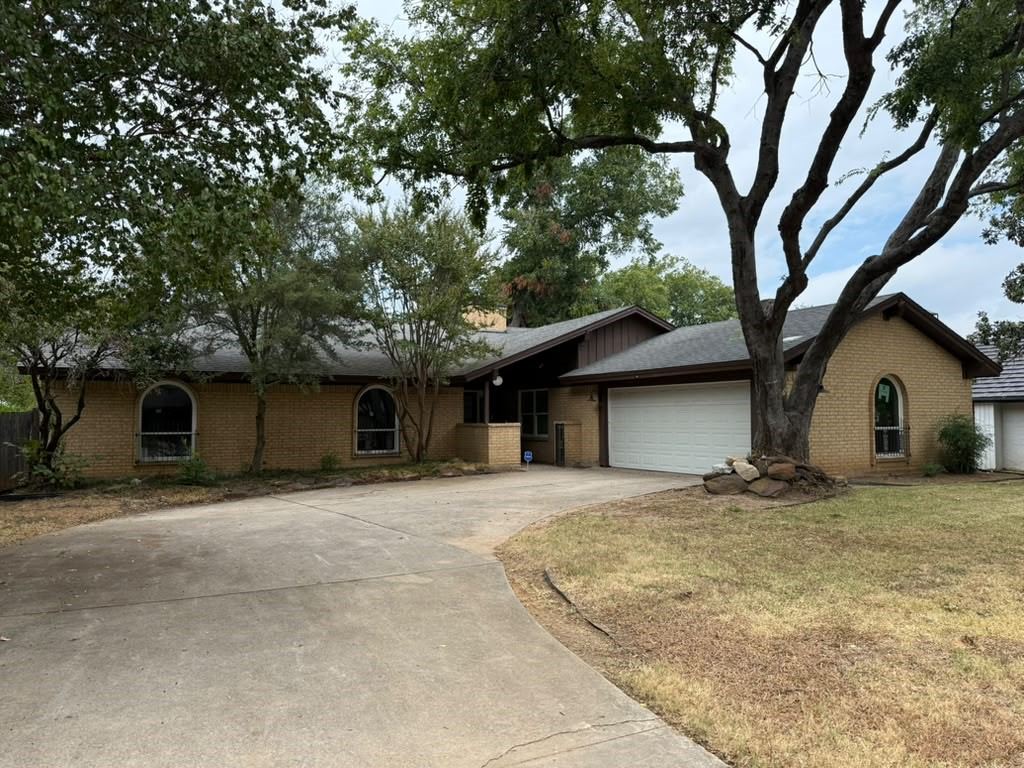 7317 Yolanda Drive, Fort Worth, TX 76112 — photo 1