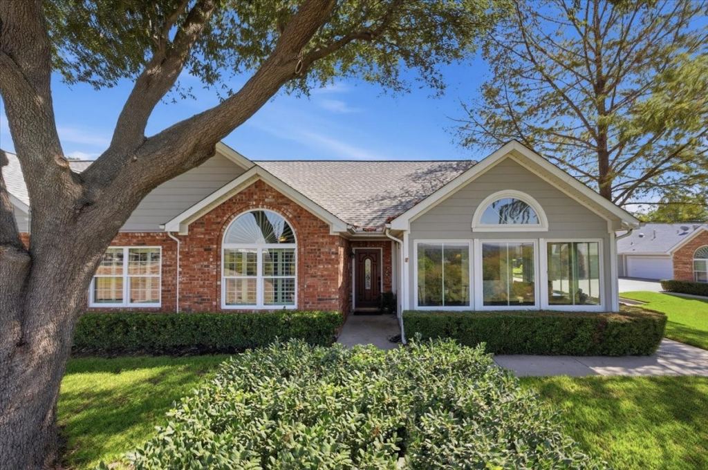 6137 Haley Lane