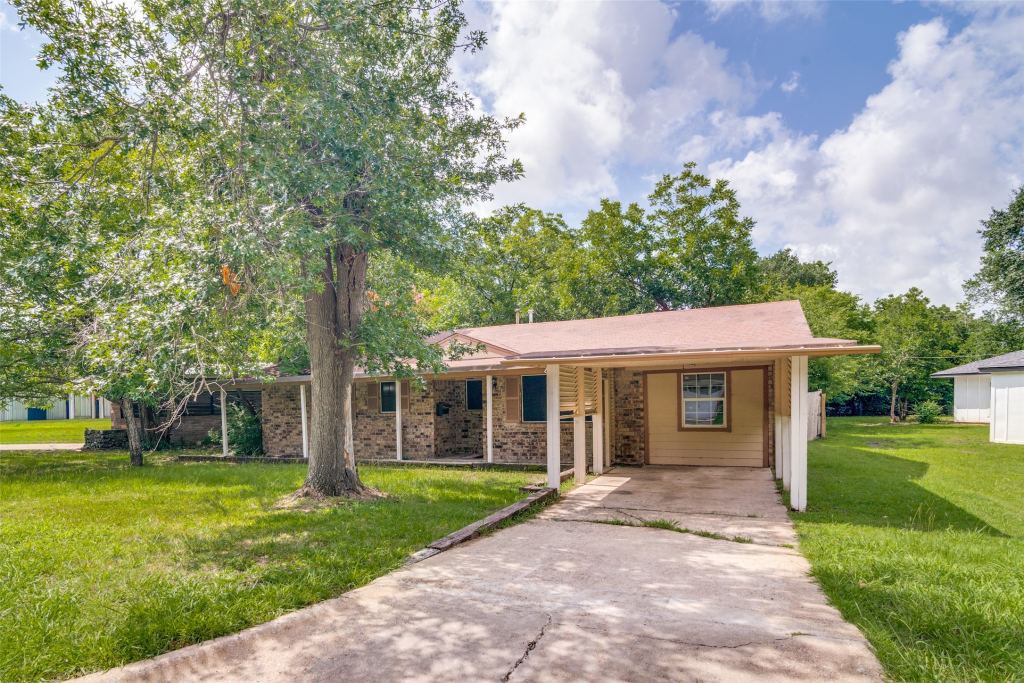 1415 Tulane Street, Greenville, TX 75401 — photo 1